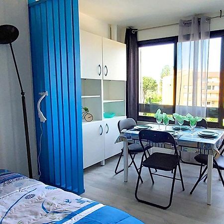 Ferienwohnung Hypercenter 27 M With Wifi And Shared Pool Fréjus Exterior foto